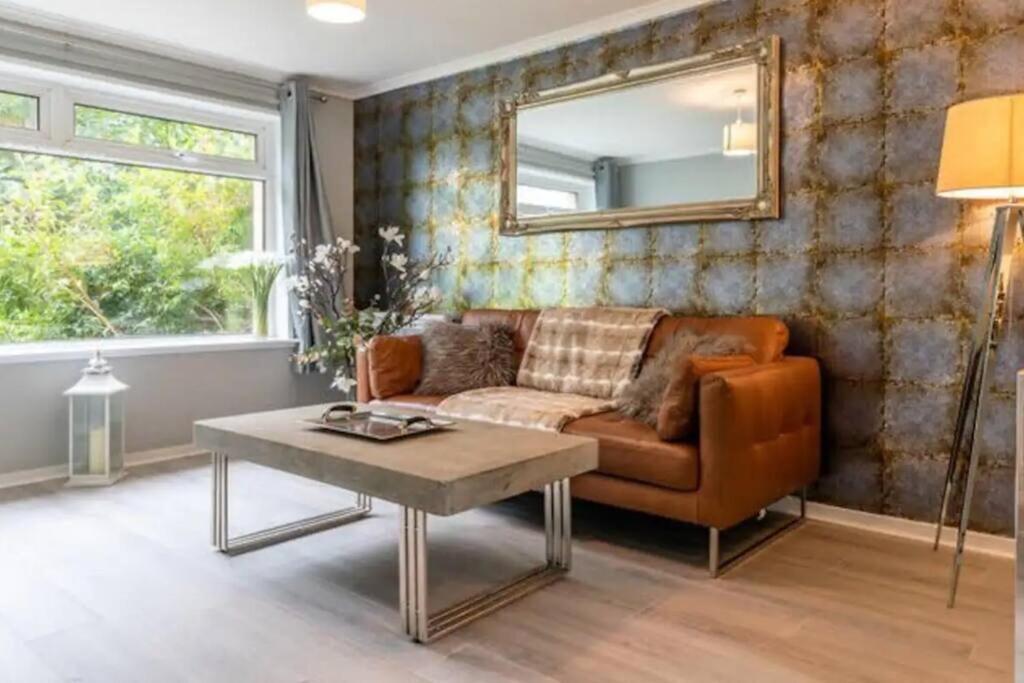 Apartmán Cosy 1 Bed With Parking In City Centre Glasgow Exteriér fotografie